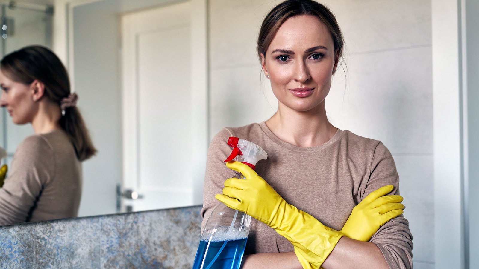 cleaning_msq_2000px cleaning lady - msq