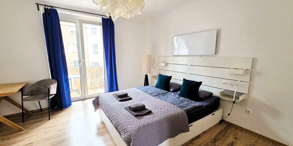 Lisa-Schlafzimmer-Doppelbett